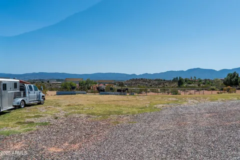 $985,000 | 7375 East Sliding Stop Lane, Cornville, AZ 86325