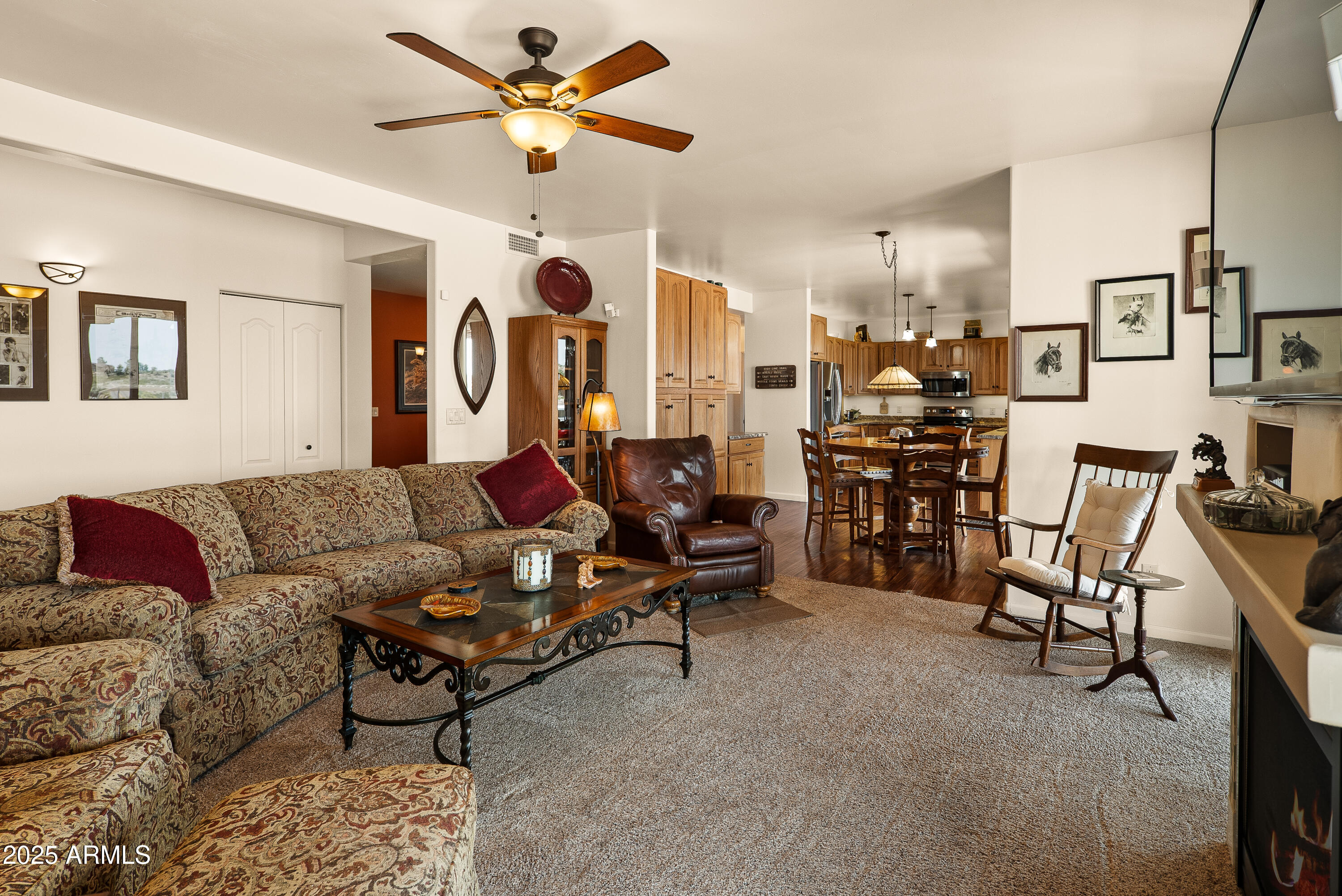 7375 East Sliding Stop Lane Cornville, AZ 86325 - Photo 41 of 53 a living room with furniture
