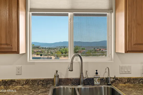 $949,999 | 7375 East Sliding Stop Lane, Cornville, AZ 86325