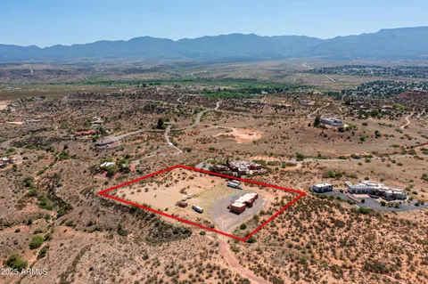 $995,000 | 7375 East Sliding Stop Lane, Cornville, AZ 86325