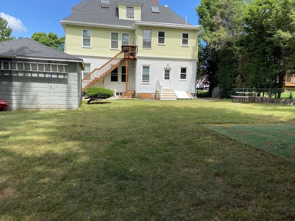 24 Lawrence Street Woburn, MA 01801 - Photo 12 of 14