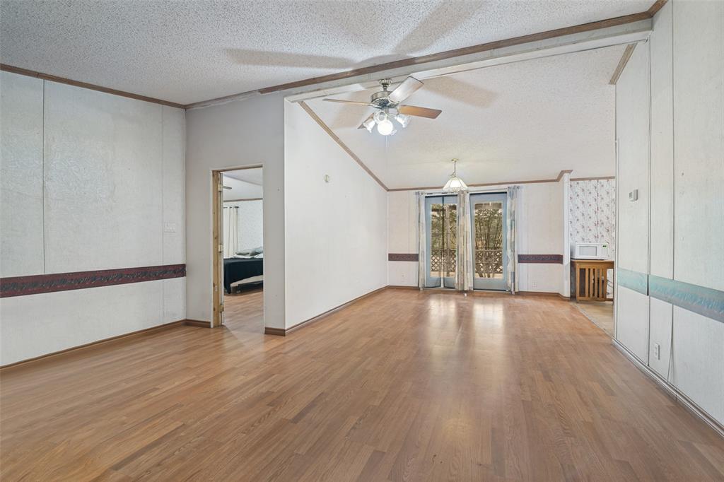 130 Meadowview Lane Point, TX 75472 - Photo 7 of 15