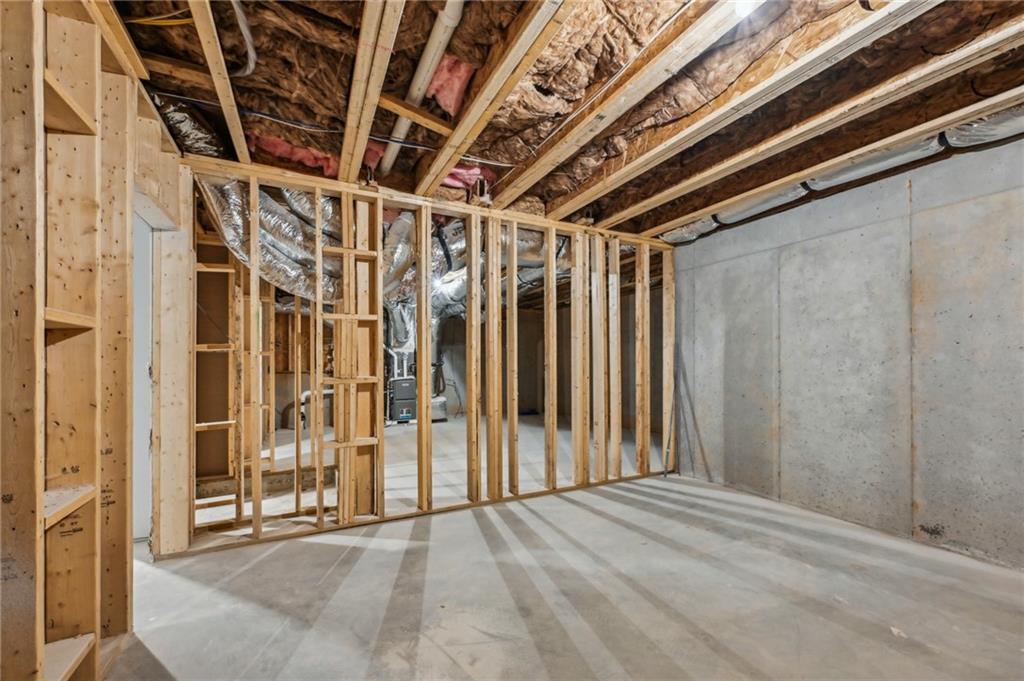 3128 Stonegate Drive Atlanta, GA 30331 - Photo 32 of 35 a view of entryway