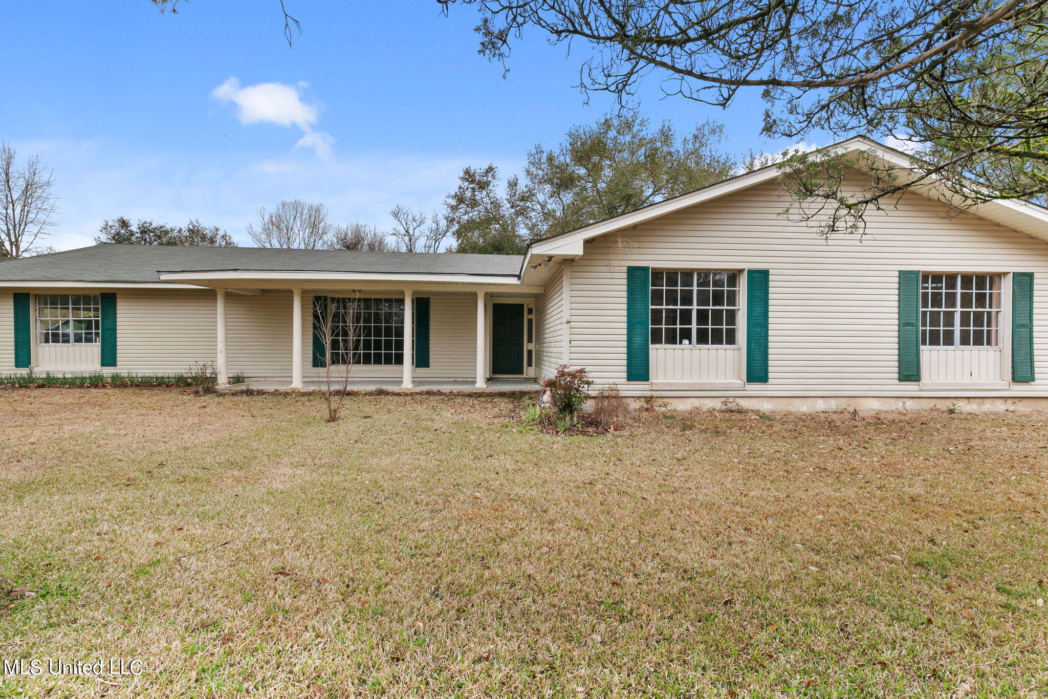 235 Clarkdell Road Canton, MS 39046 - Photo 4 of 50 4-web-or-mls-235 Clarkdell Rd-4
