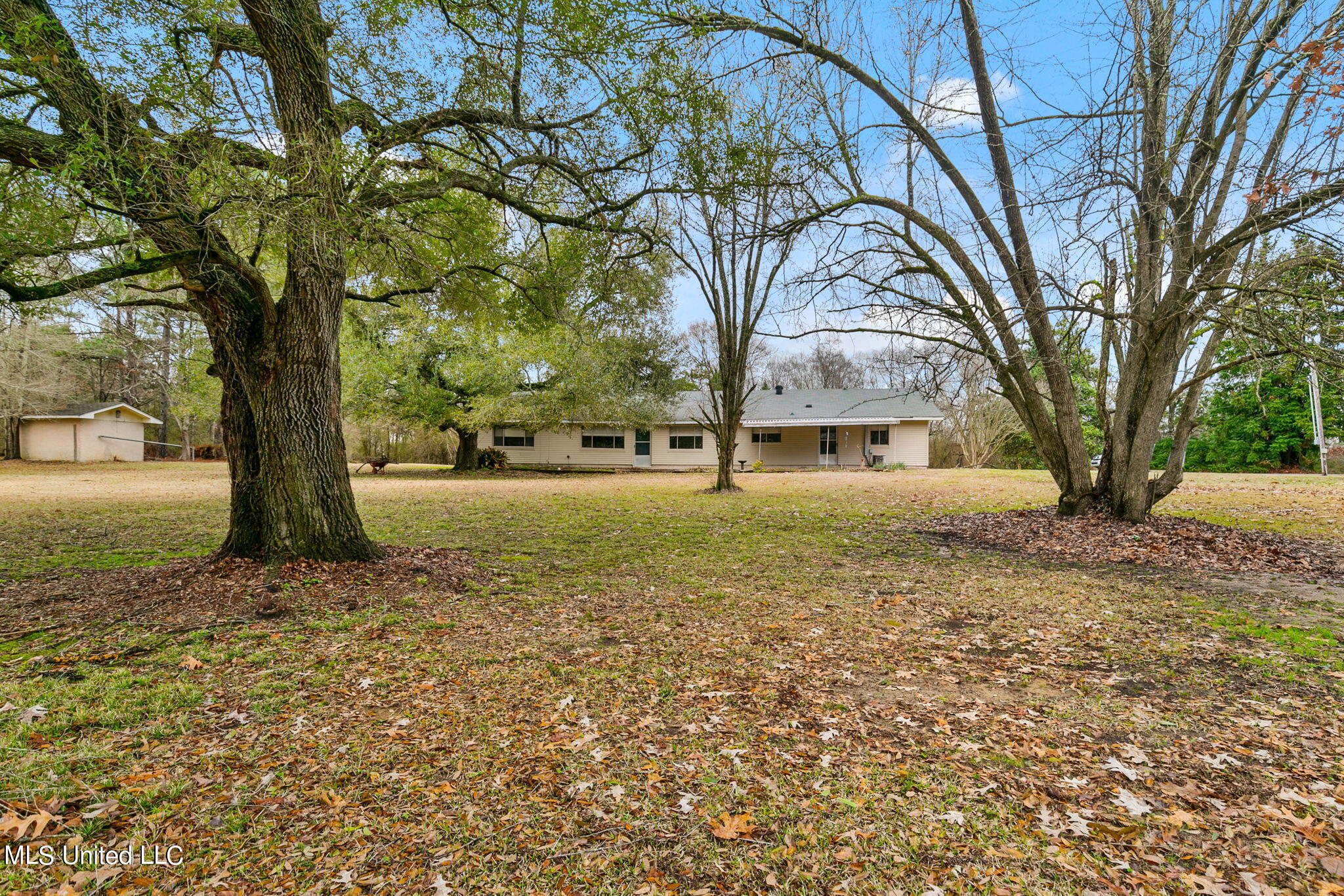 235 Clarkdell Road Canton, MS 39046 - Photo 41 of 50 42-web-or-mls-235 Clarkdell Rd-42