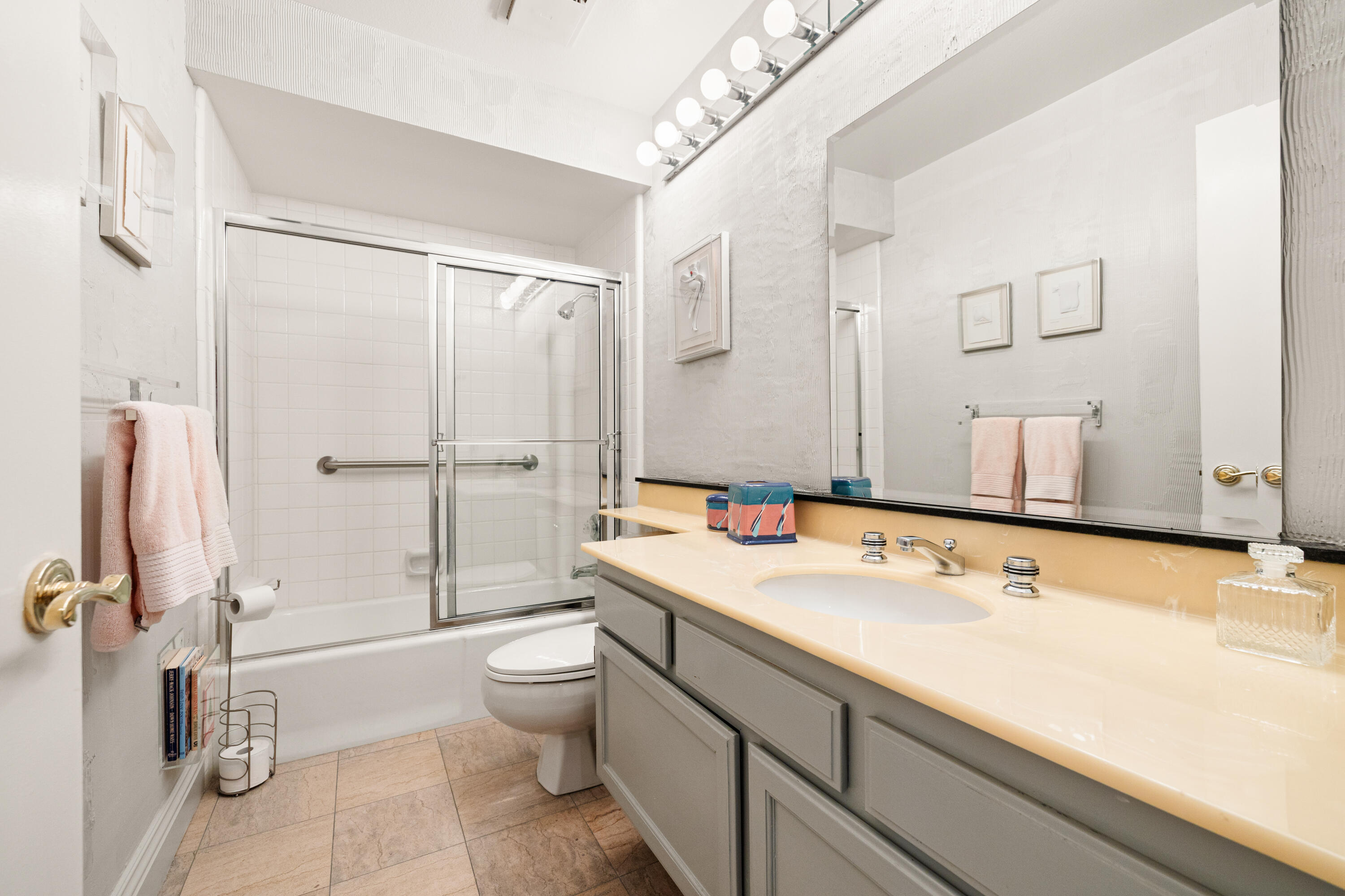 72419 Rodeo Way Rancho Mirage, CA 92270 - Photo 30 of 48 a bathroom with a sink a toilet and shower