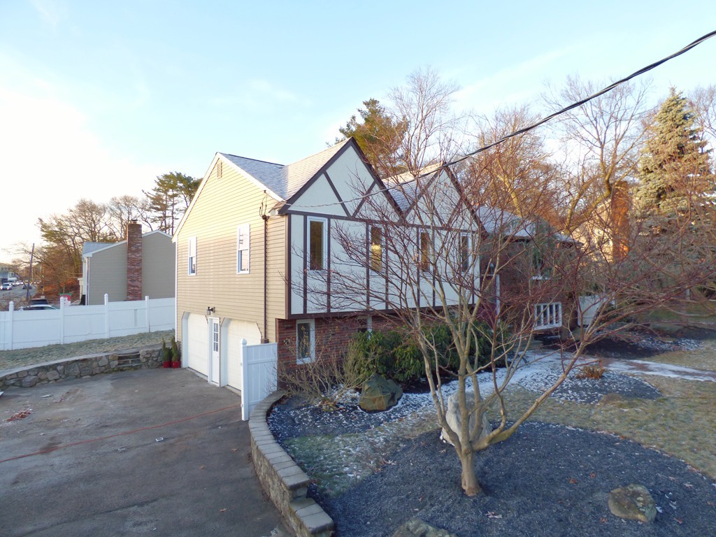 8 Fay Road Dedham, MA 02026 - Photo 3 of 30 Gallery Image 3