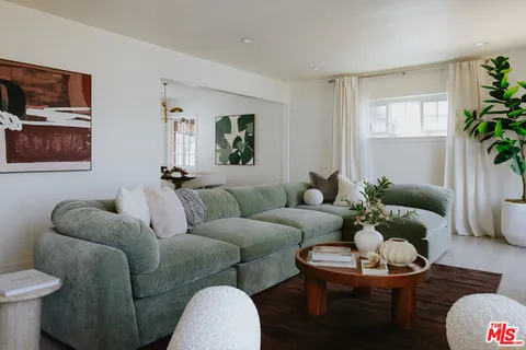 $1,575,000 | 5756 Aladdin Street, Los Angeles, CA 90008