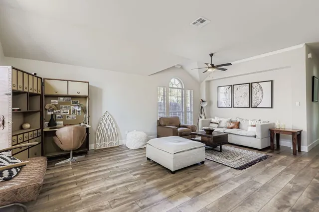 $550,000 | 202 Cloud Peak Cove, Round Rock, TX 78681