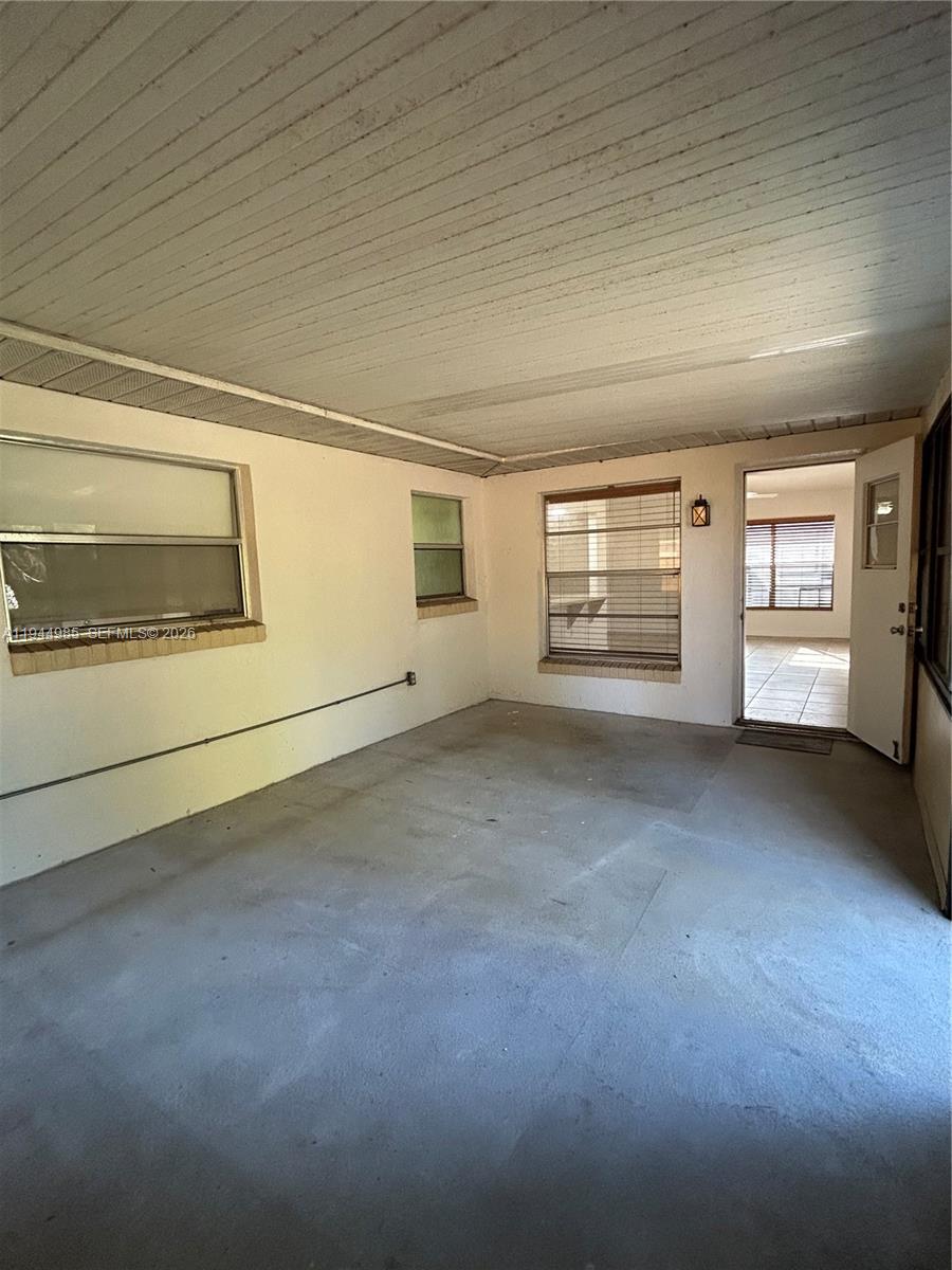 4201 Navarre Avenue, Unit AVE Sebring, FL 33872 - Photo 12 of 22 Cover Terraza /lanay