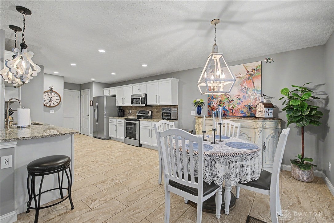 6789 Sun Ridge Way Waynesville, OH 45068 - Photo 15 of 62 Gallery Image 15