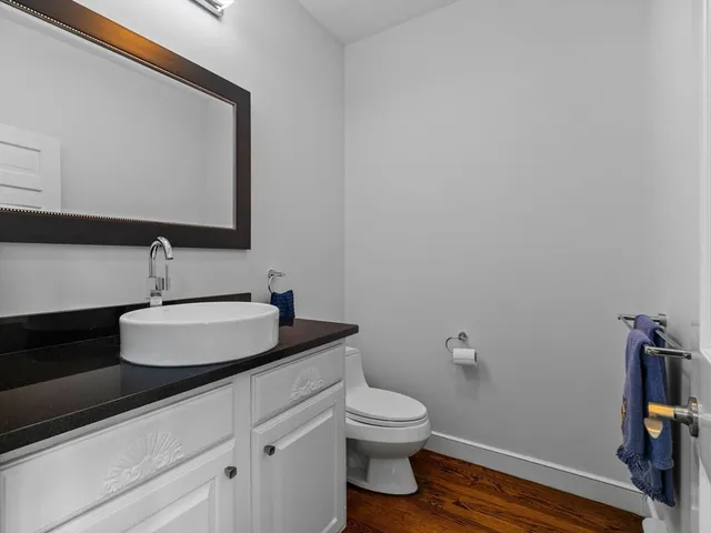 $2,800,000 | 18 Old Colony Drive, Dover, MA 02030