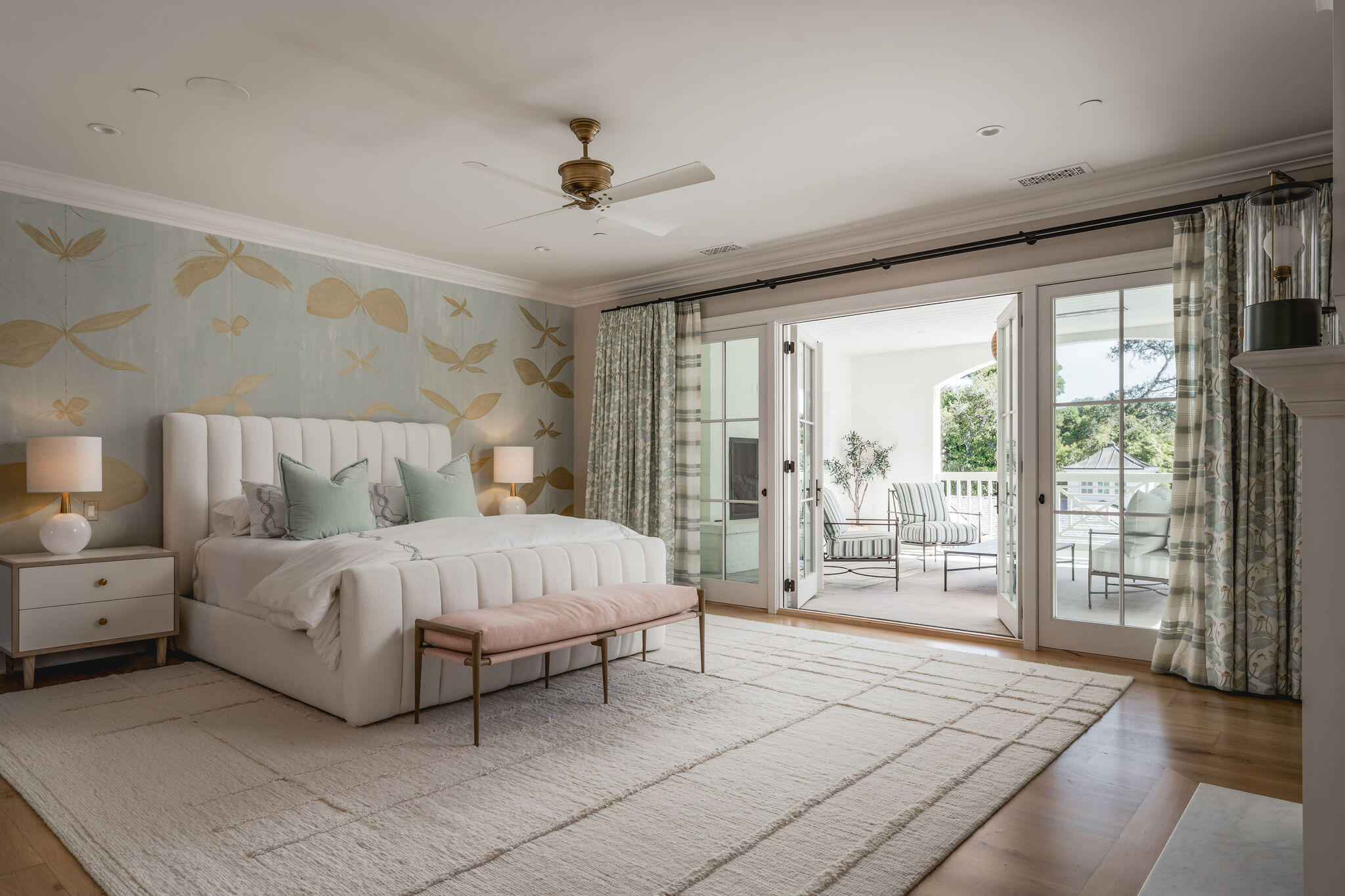 260 Oak Road Montecito, CA 93108 - Photo 11 of 25 Primary Bedroom