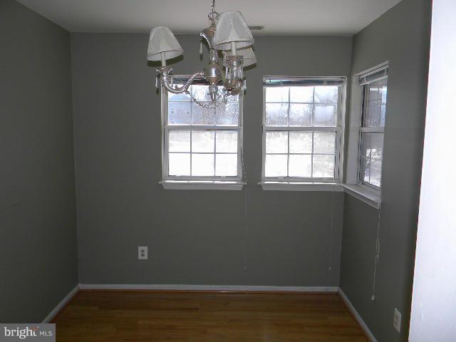 8591 Falls Run Road, Unit G Ellicott City, MD 21043 - Photo 8 of 13 Dining Room