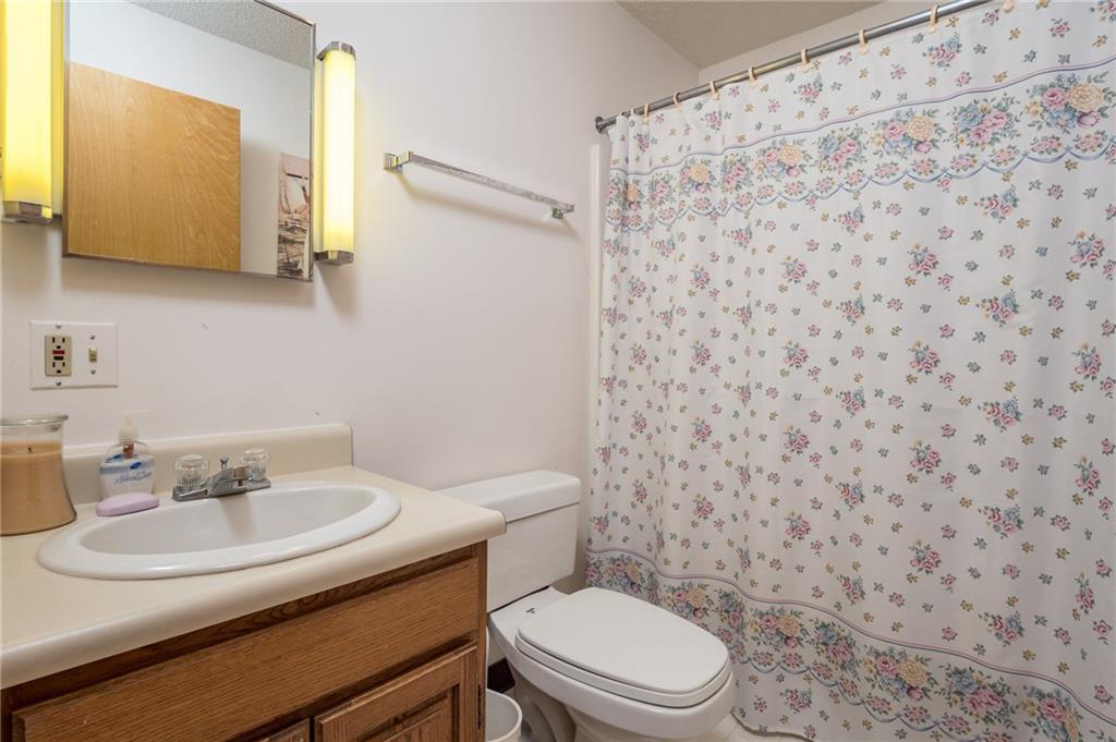372 Skiway Road, Unit 309 Newry, ME 04261 - Photo 19 of 21 Photo