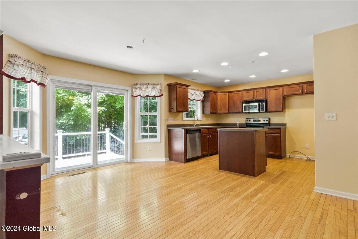 14 Moonglow Road Wilton, NY 12831 - Photo 7 of 28 34-IMG_9999