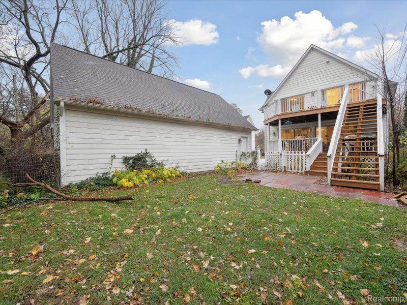 866 Rivard Boulevard Grosse Pointe, MI 48230 - Photo 52 of 53