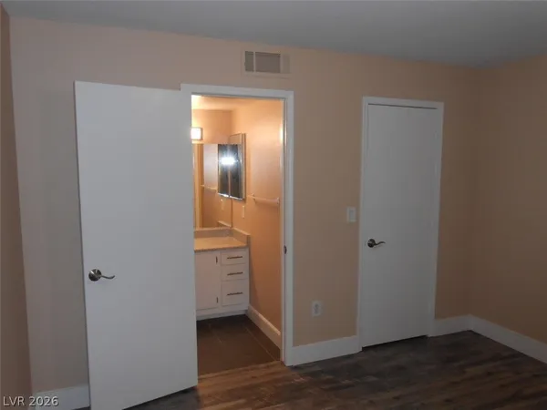 $1,400 | 555 East Silverado Ranch Boulevard, Unit 2085, Las Vegas, NV 89183