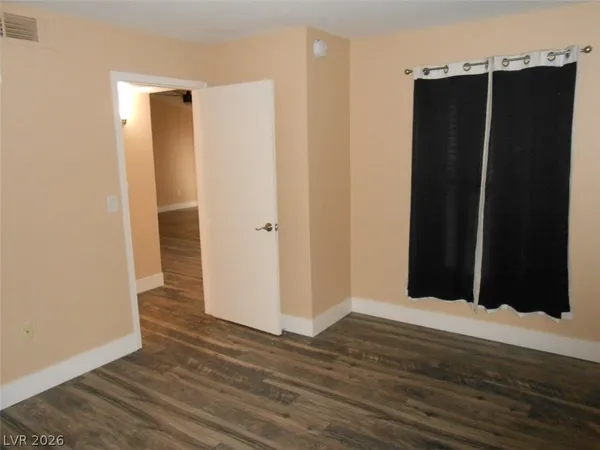 $1,400 | 555 East Silverado Ranch Boulevard, Unit 2085, Las Vegas, NV 89183