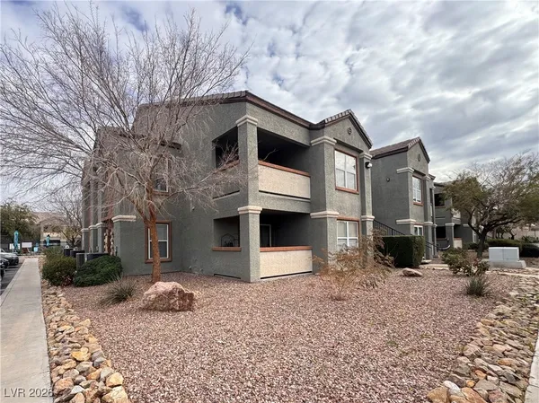 $1,400 | 555 East Silverado Ranch Boulevard, Unit 2085, Las Vegas, NV 89183