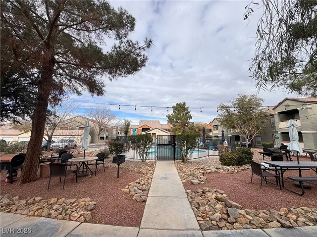 $1,450 | 555 East Silverado Ranch Boulevard, Unit 2085, Las Vegas, NV 89183