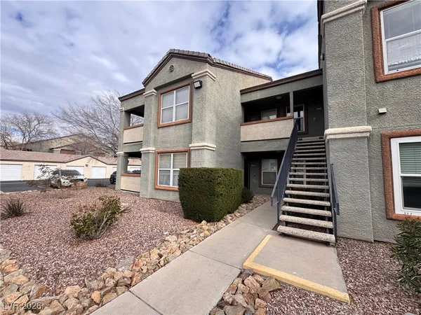 $1,400 | 555 East Silverado Ranch Boulevard, Unit 2085, Las Vegas, NV 89183