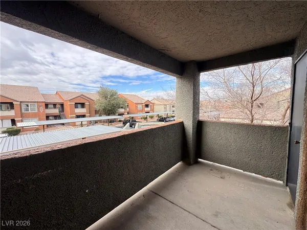 $1,400 | 555 East Silverado Ranch Boulevard, Unit 2085, Las Vegas, NV 89183