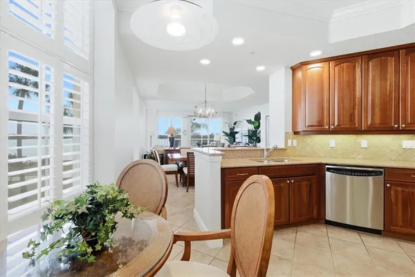 $689,000 | 6360 Water Crest Way, Unit 201, Lakewood Ranch, FL 34202