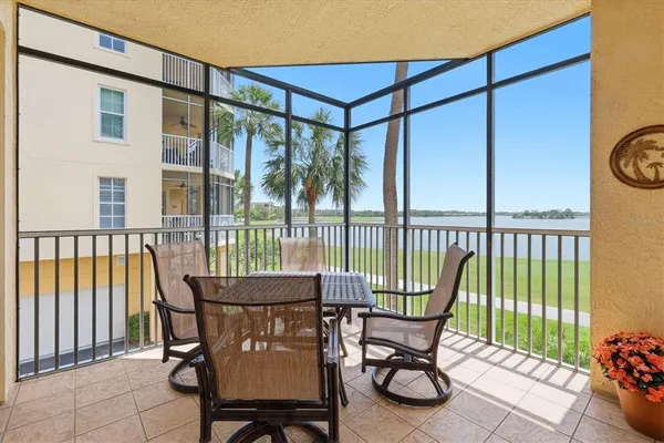 $689,000 | 6360 Water Crest Way, Unit 201, Lakewood Ranch, FL 34202