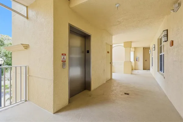 $689,000 | 6360 Water Crest Way, Unit 201, Lakewood Ranch, FL 34202