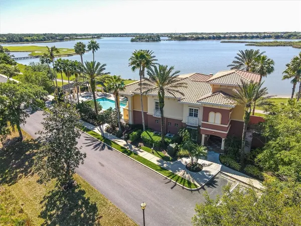 $689,000 | 6360 Water Crest Way, Unit 201, Lakewood Ranch, FL 34202