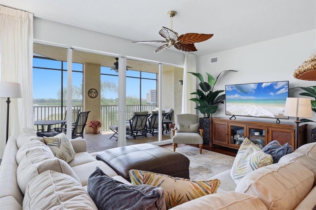 6360 Water Crest Way, Unit 201 Lakewood Ranch, FL 34202 - Photo 9 of 64