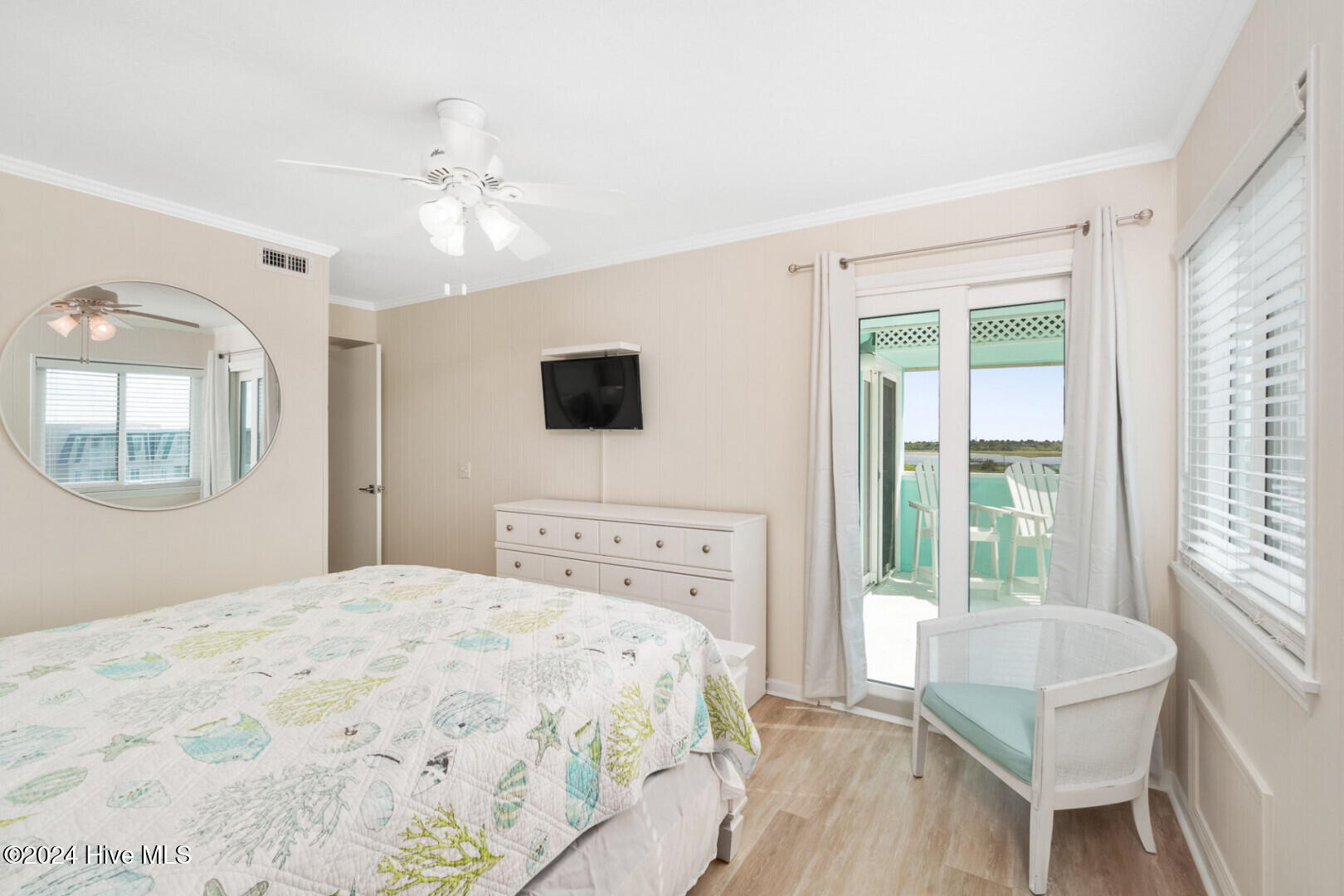 301 Commerce Way, Unit 305 Atlantic Beach, NC 28512 - Photo 13 of 30 301CommerceWay_50938_13