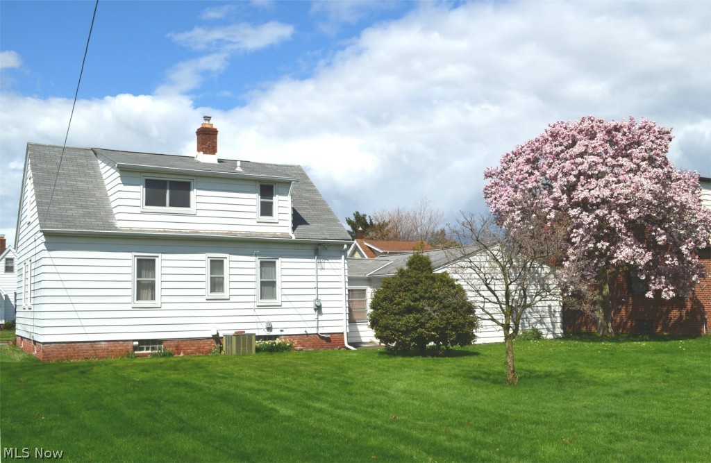 8105 Spring Garden Road Cleveland, OH 44129 - Photo 14 of 15