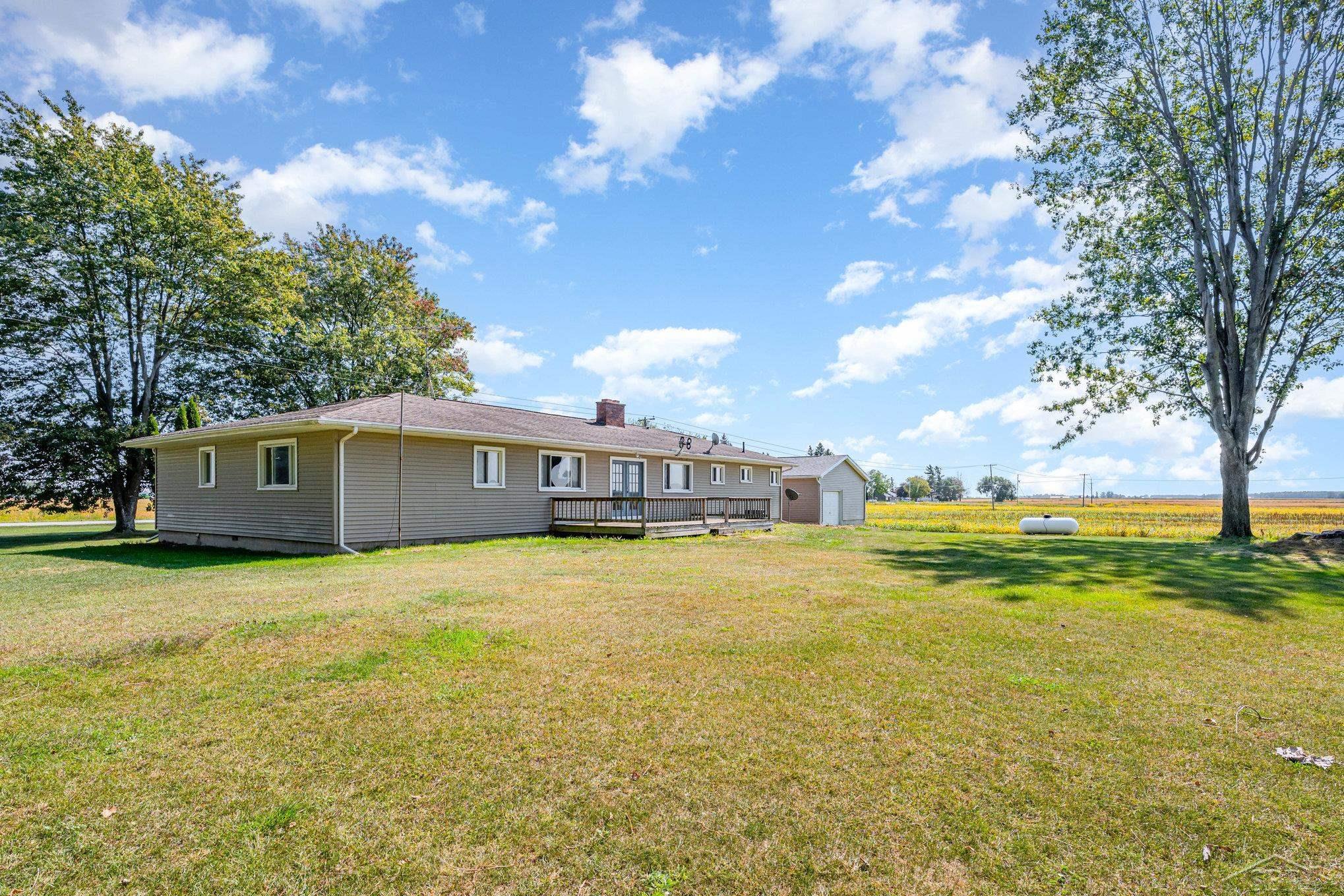 2671 North 8 Mile Road Pinconning, MI 48650 - Photo 24 of 33 50190337-3EAA792A-495F-405B-B676-4A82B15282D2.JPG