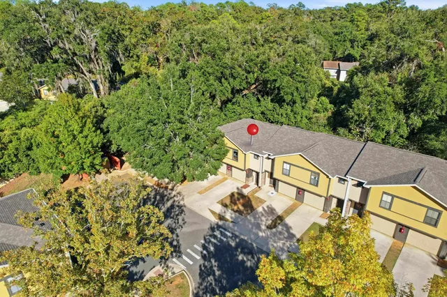 $174,900 | 741 White Drive, Unit 32, Tallahassee, FL 32304