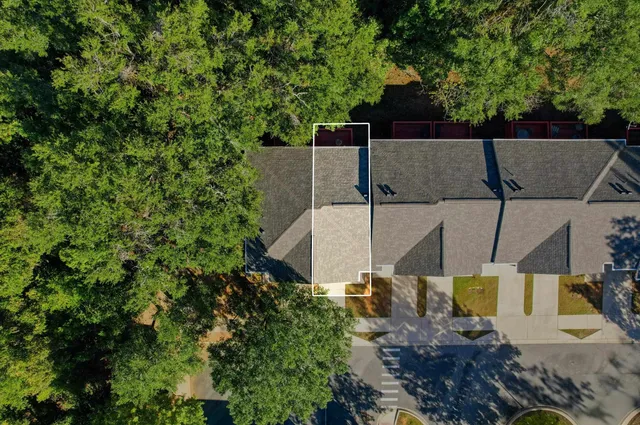 $174,900 | 741 White Drive, Unit 32, Tallahassee, FL 32304