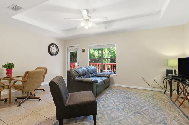 $174,900 | 741 White Drive, Unit 32, Tallahassee, FL 32304