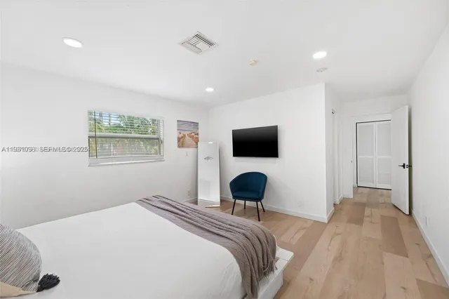 $2,975,000 | 413 Holiday Drive, Hallandale Beach, FL 33009