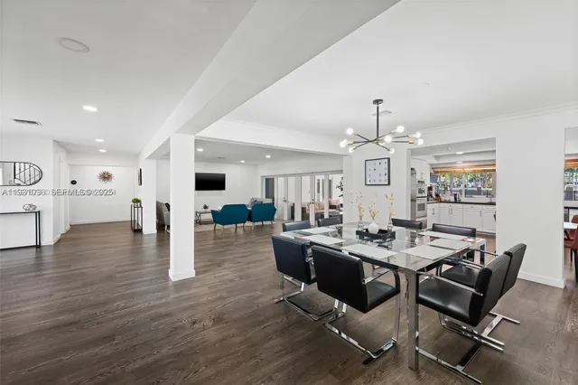 $2,975,000 | 413 Holiday Drive, Hallandale Beach, FL 33009