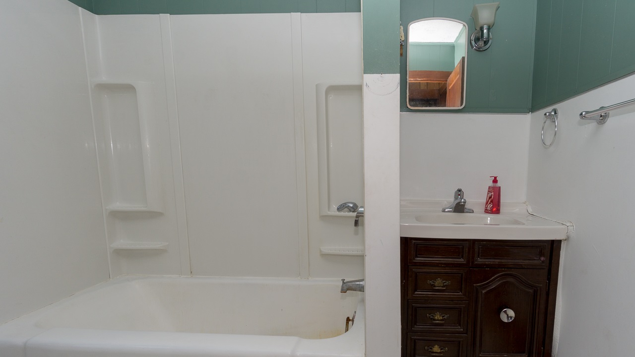 7915 East State Road Lafayette, IN 47905 - Photo 17 of 29 Gallery Image 17