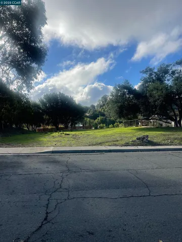 a view of a volley ball court