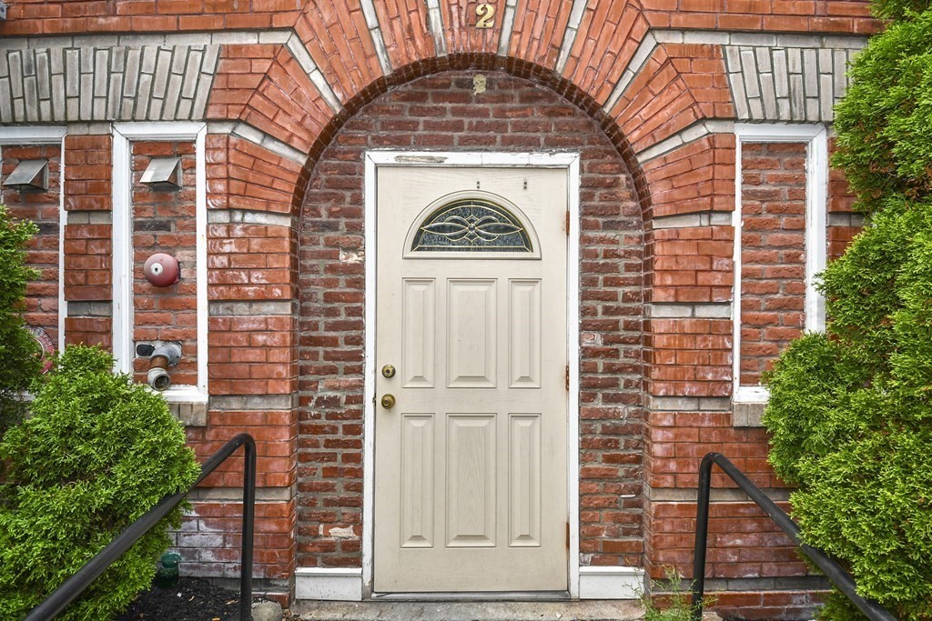 32 Providence Street, Unit 5 Worcester, MA 01604 - Photo 2 of 24 a view of front door of house