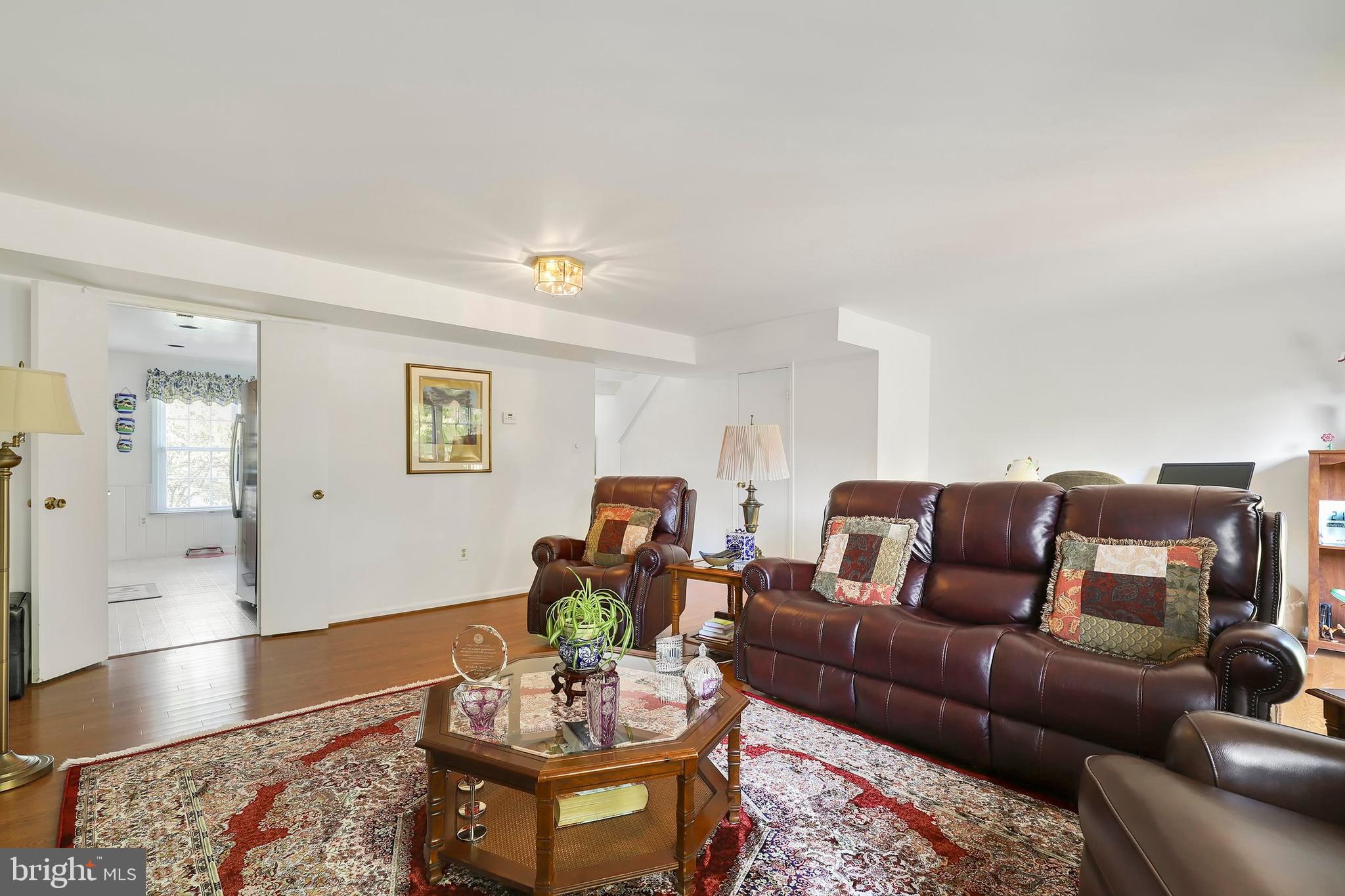 8023 Sleepy View Lane Springfield, VA 22153 - Photo 3 of 27 Gallery Image 3