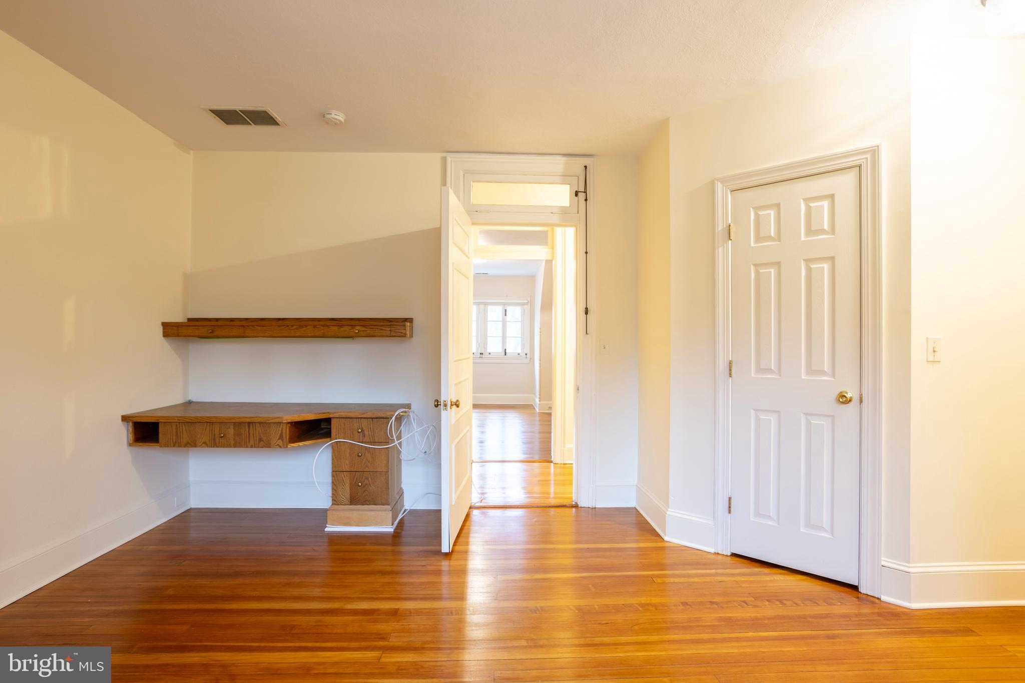 3 Devon Hill Road, Unit D4 Baltimore, MD 21210 - Photo 44 of 46 a view of empty room with wooden floor