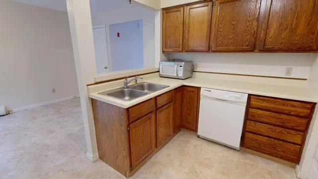 $179,000 | 128 Mayo Road, Unit K, Hampden, ME 04444