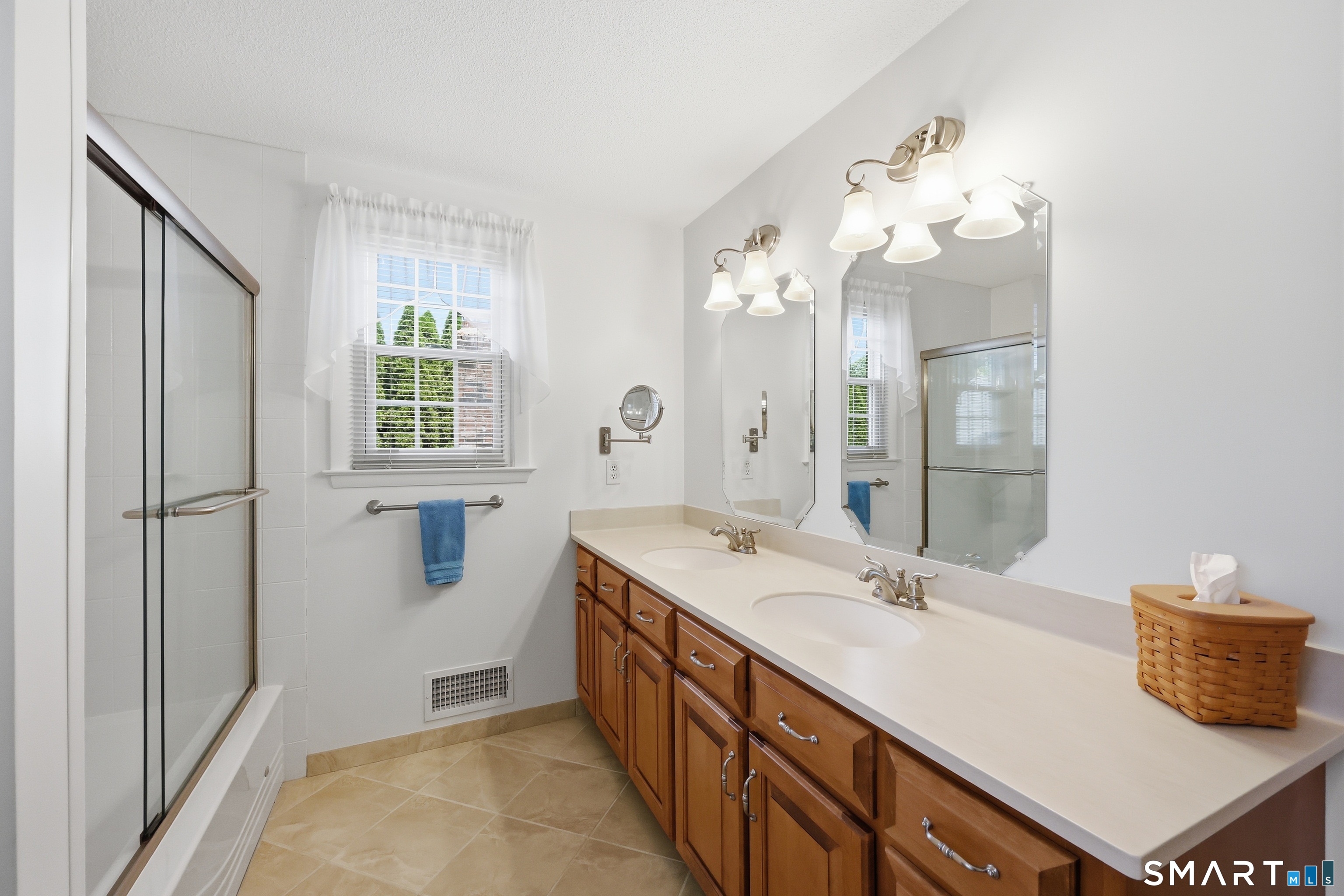 371 Great Swamp Road Glastonbury, CT 06033 - Photo 25 of 40