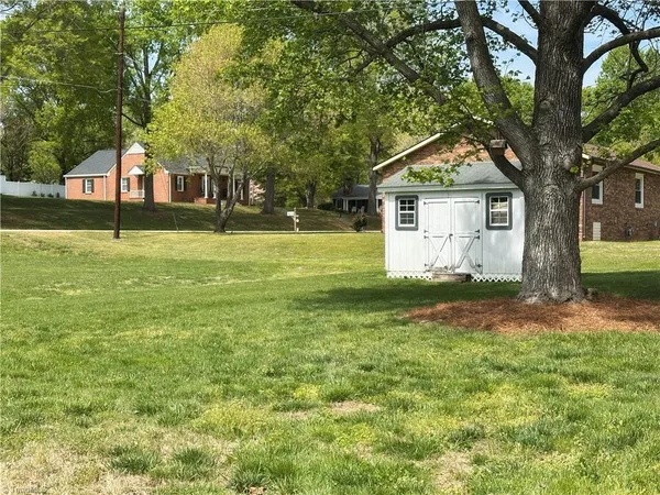 $130,000 | 313 West Monroe Street, Mayodan, NC 27027