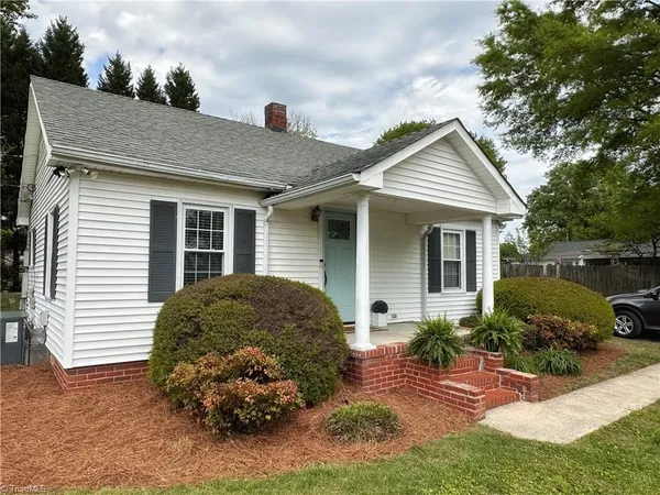 $130,000 | 313 West Monroe Street, Mayodan, NC 27027