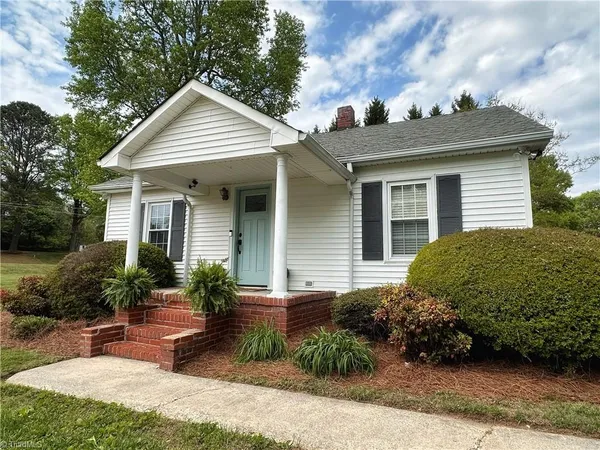 $130,000 | 313 West Monroe Street, Mayodan, NC 27027